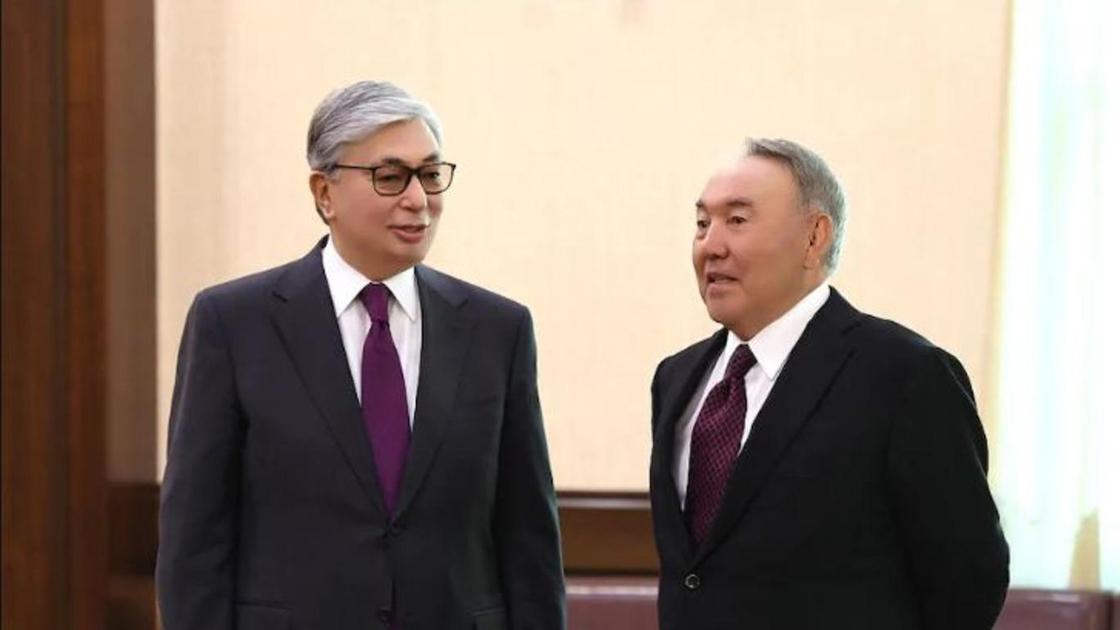 Тоқаев пен Назарбаев