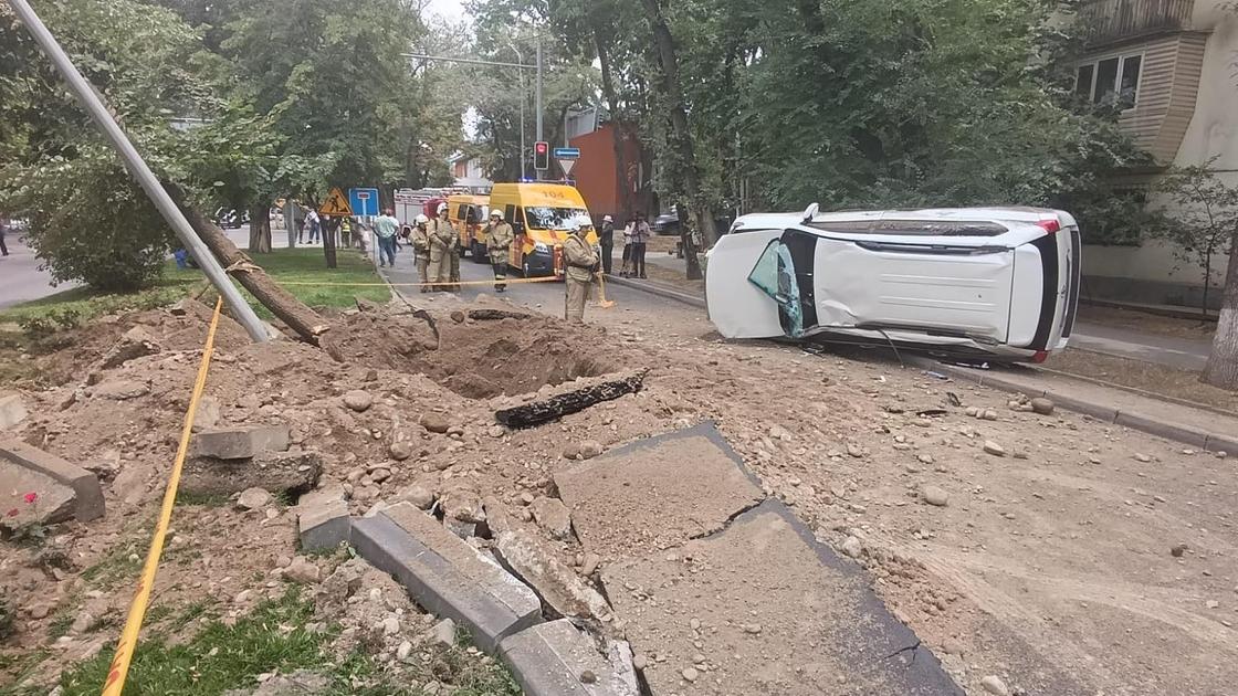 газ взорвался, авто перевернулось