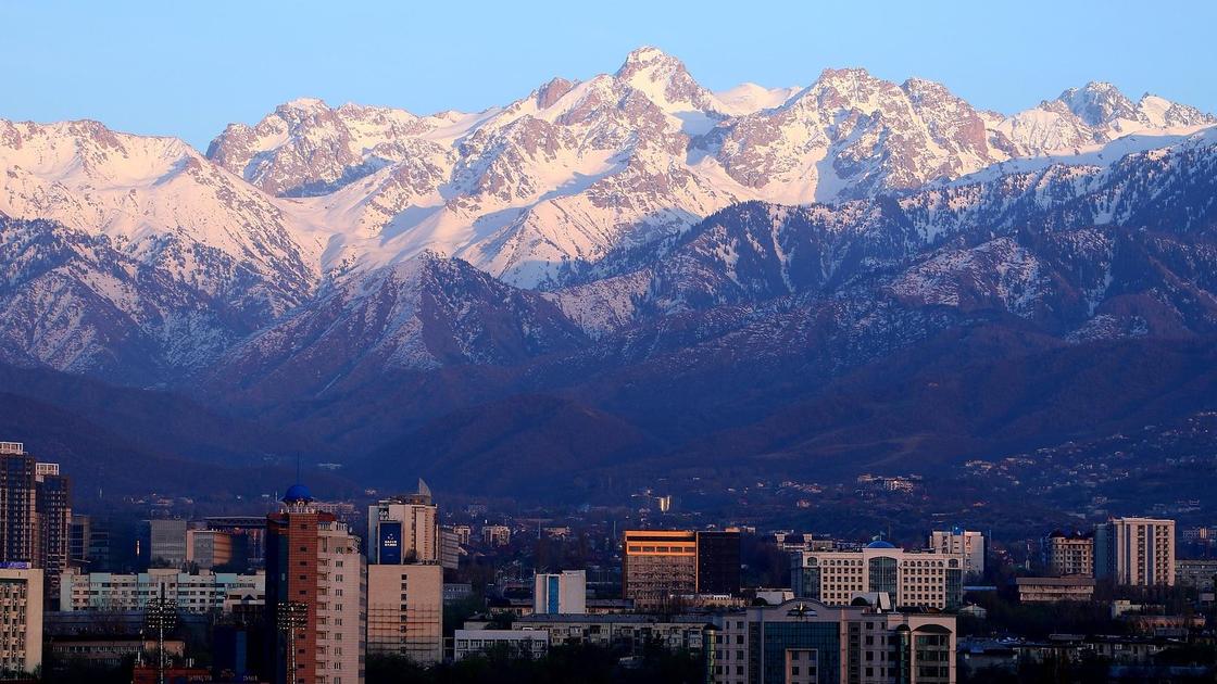 Алма ата горы фото
