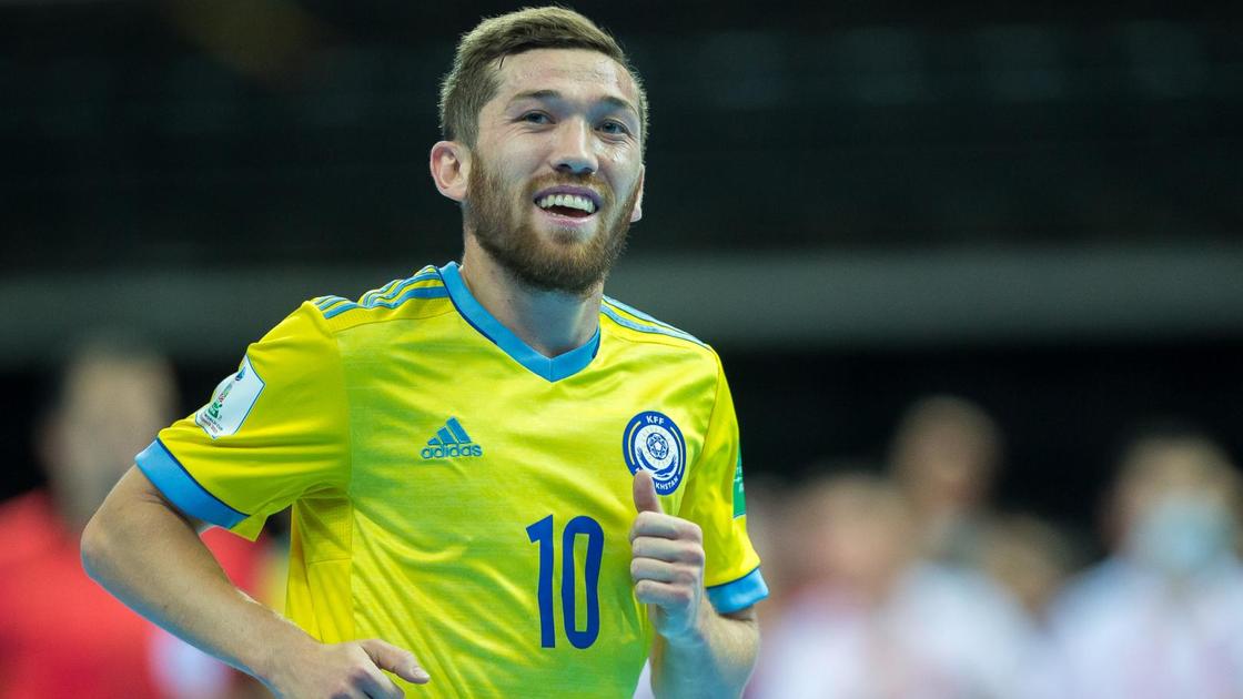 Капитан сборной Казахстана по футзалу Чингиз Есенаманов