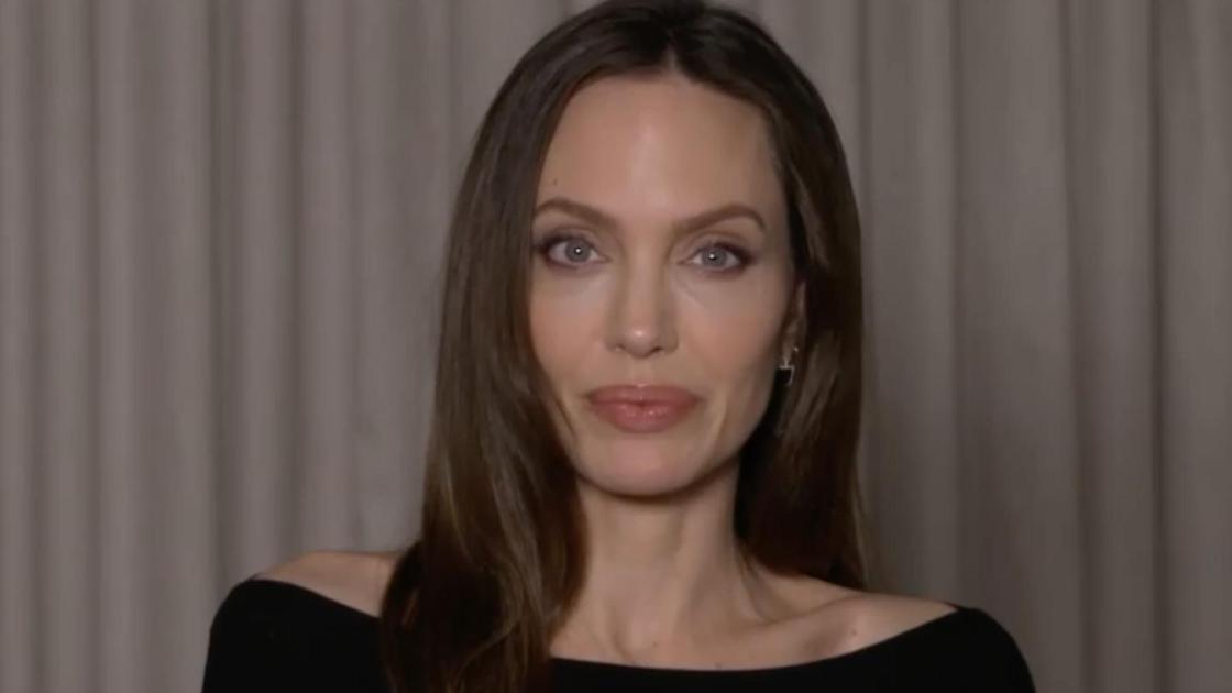 Анджелина Джоли заявила о домашнем насилии со стороны Брэда Питта, подав иск против него