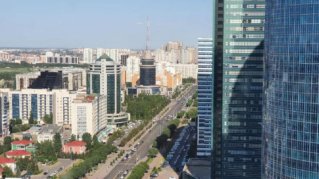 Вид на Нур-Султан Вид на Нур-Султан