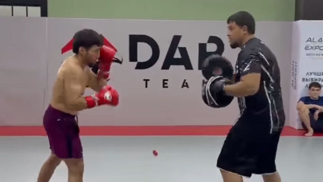 Елдос Сметов и Оразали Алдибаев