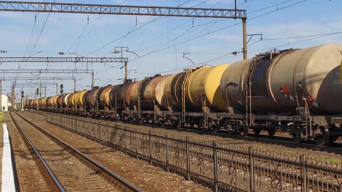 Цистерна вагондар