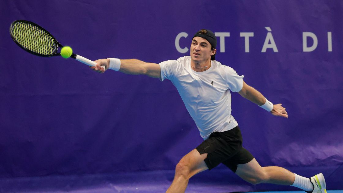 Казахстанский теннисист Тимофей Скатов