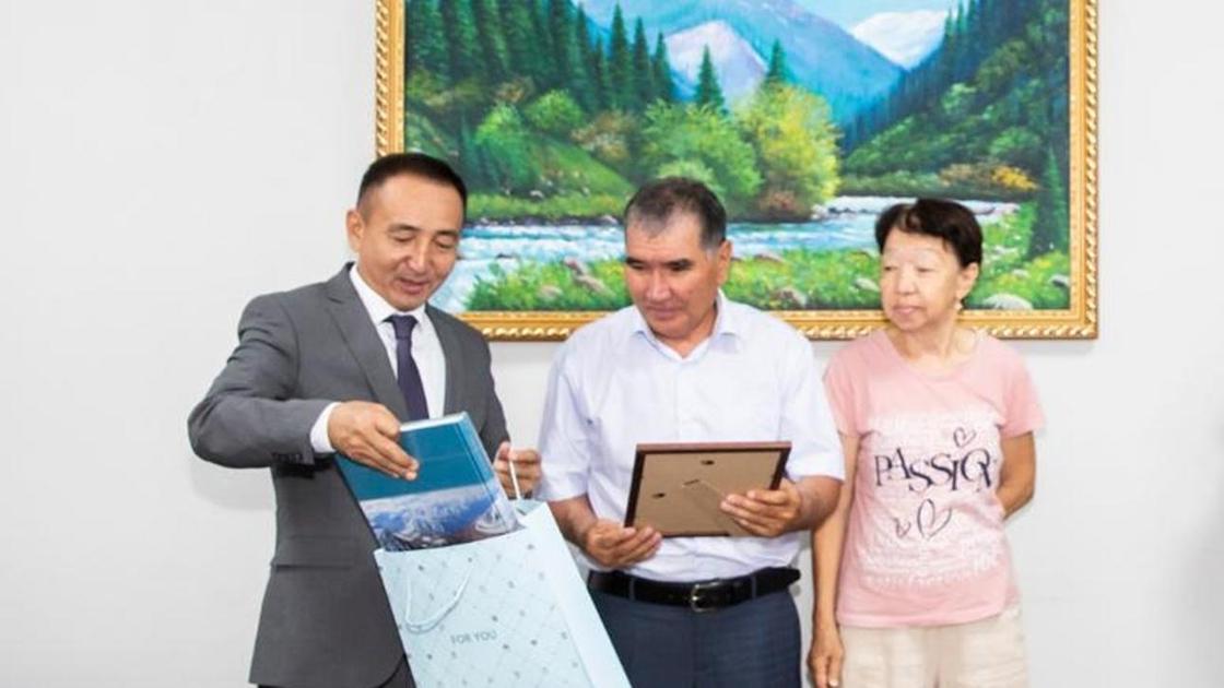 Серікбек Сақайбаев мараптталды