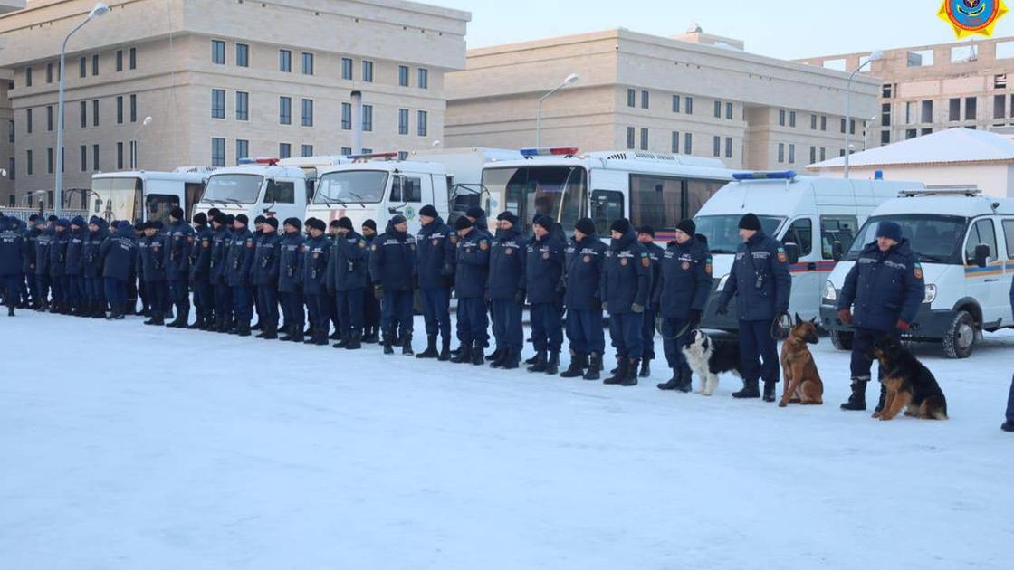 Спасатели Казахстана вылетают в Турцию