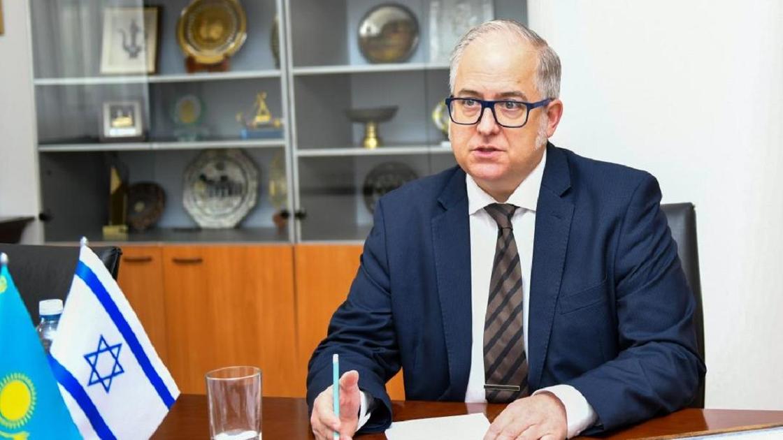 Эдвин Натан Ябо Глусман