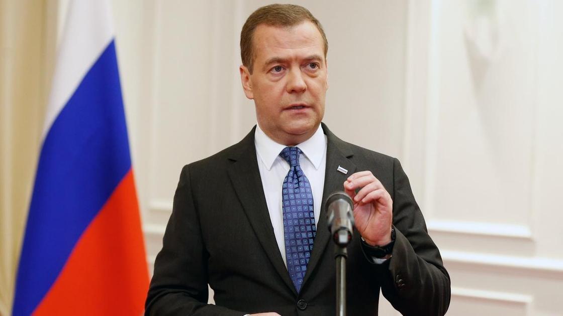 "Vk mho cucumber". "Твиттер" Дмитрия Медведева кто-то взломал "Vk mho cucumber". "Твиттер" Дмитрия Медведева кто-то взломал