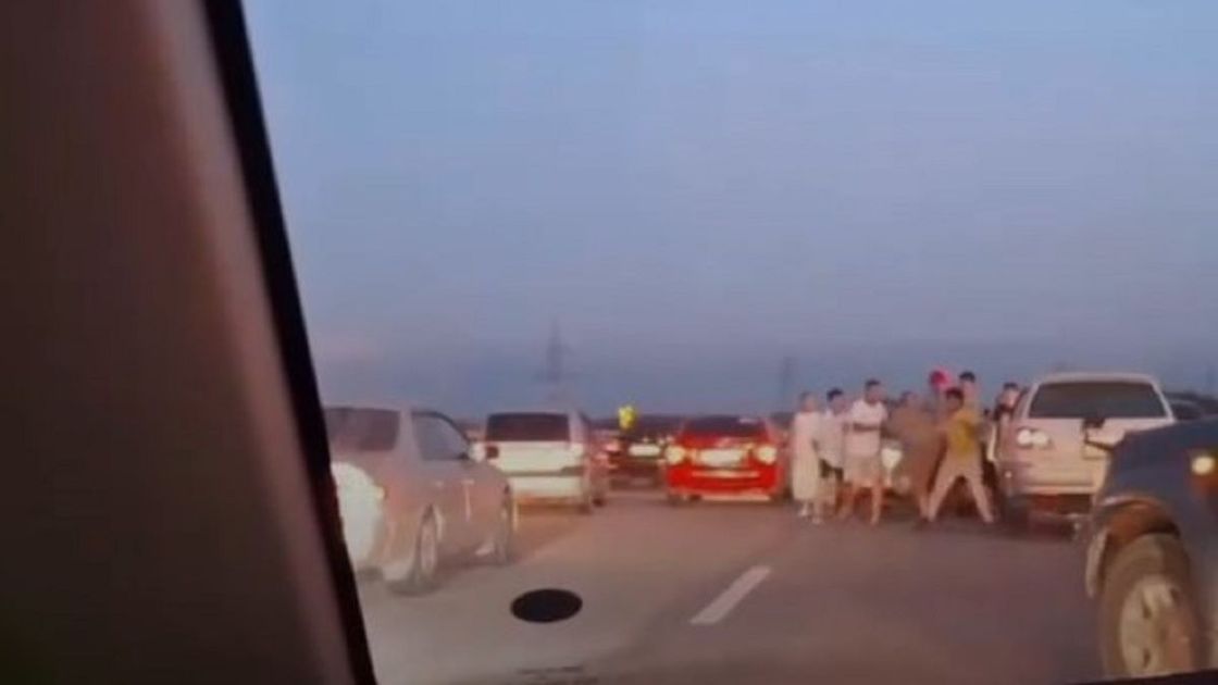 Разборки на трассе