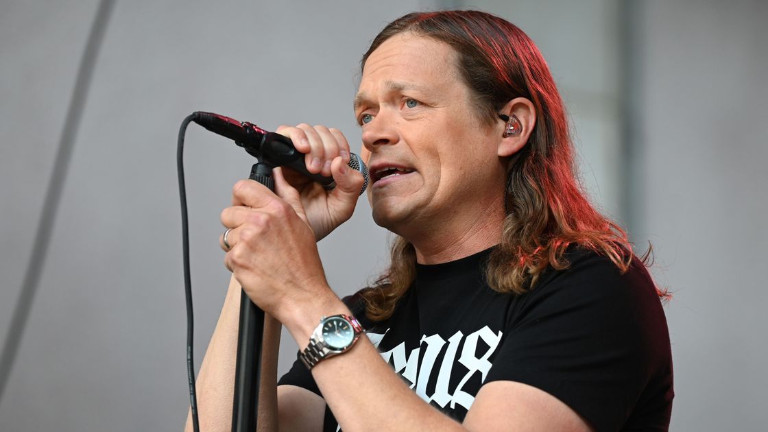 Вокалист 3 Doors Down Брэд Арнольд