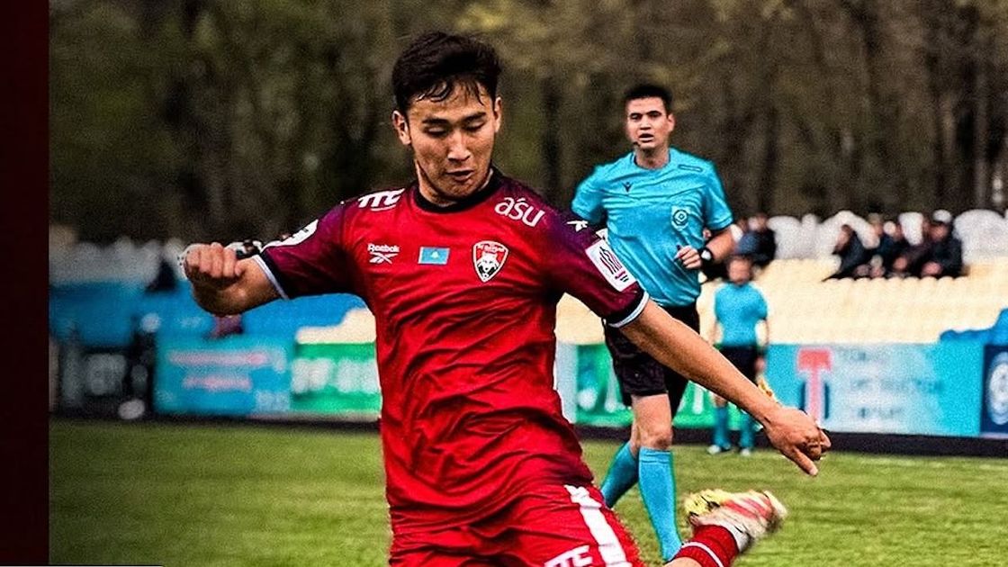 Казахстанский футболист Муслим Жумат