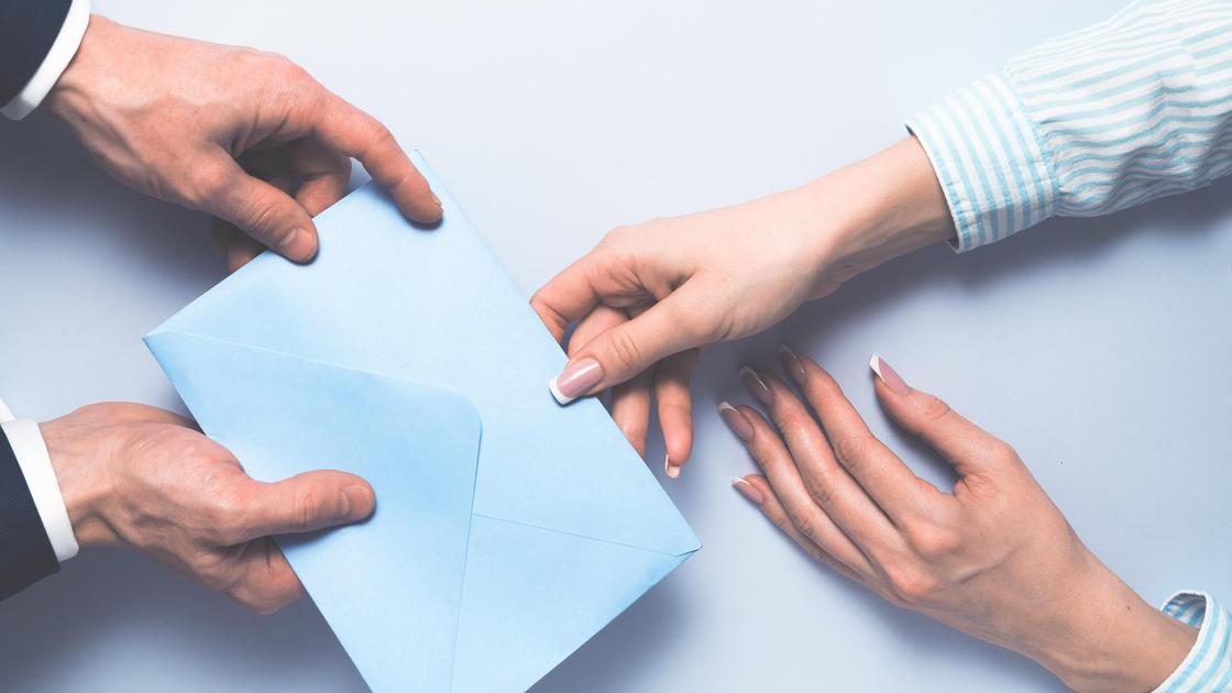 Передача взятки в конверте