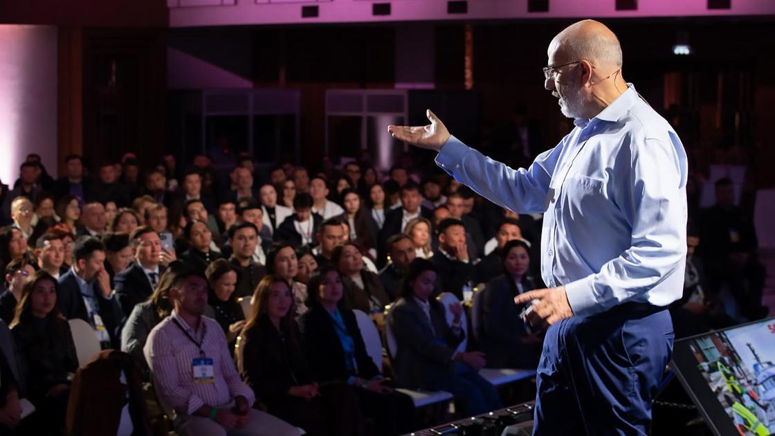 Джефф Хоффман