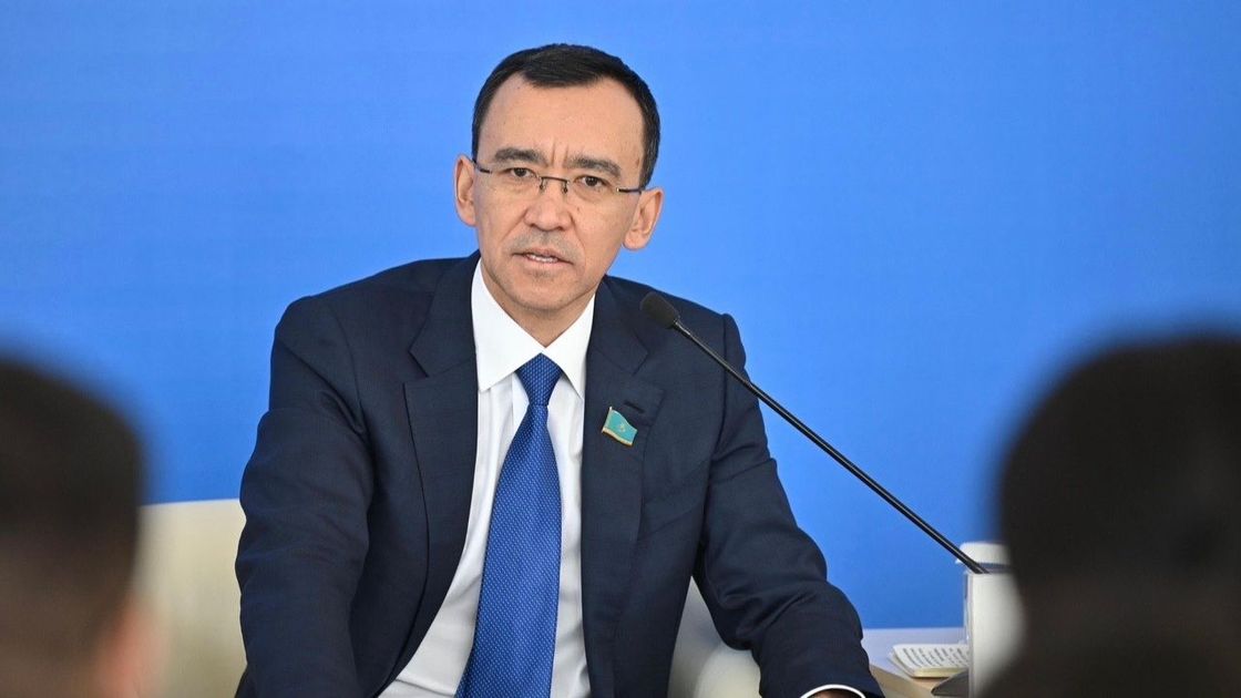 Маулен Ашимбаев