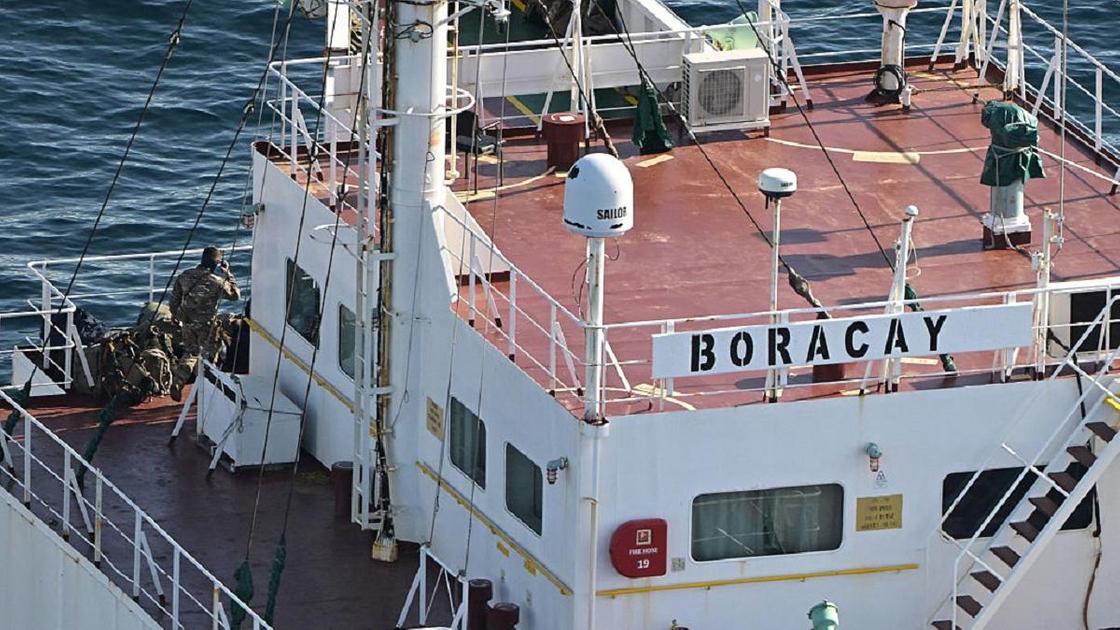 Задержанный танкер