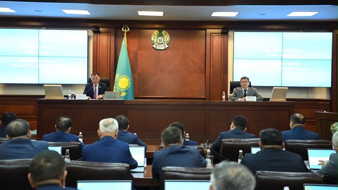 Қызылорда облысының әкімі өңір тұрғындарын Құрылтай сайлауына белсенді қатысуға шақырды