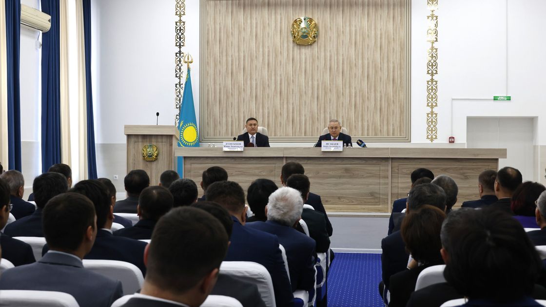 Встреча Бейбита Исабаева и Жаната Жунусбекова с активом Кербулакского района