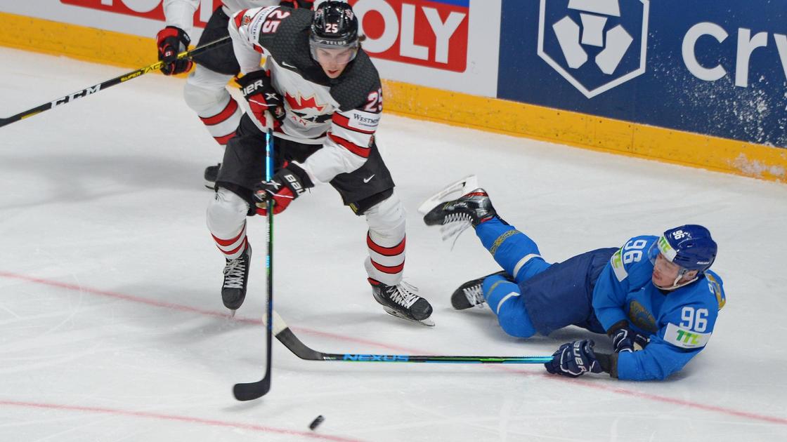 Канада вытеснила Казахстан из списка участников плей-офф