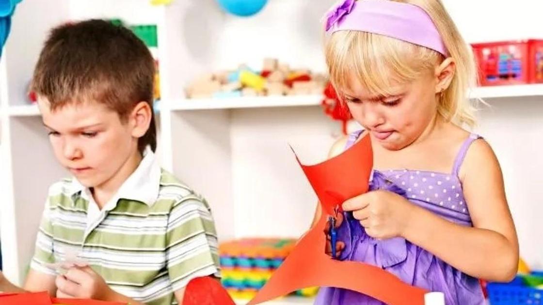 Поделки из бумаги и картона для детей Поделки из бумаги и картона для детей