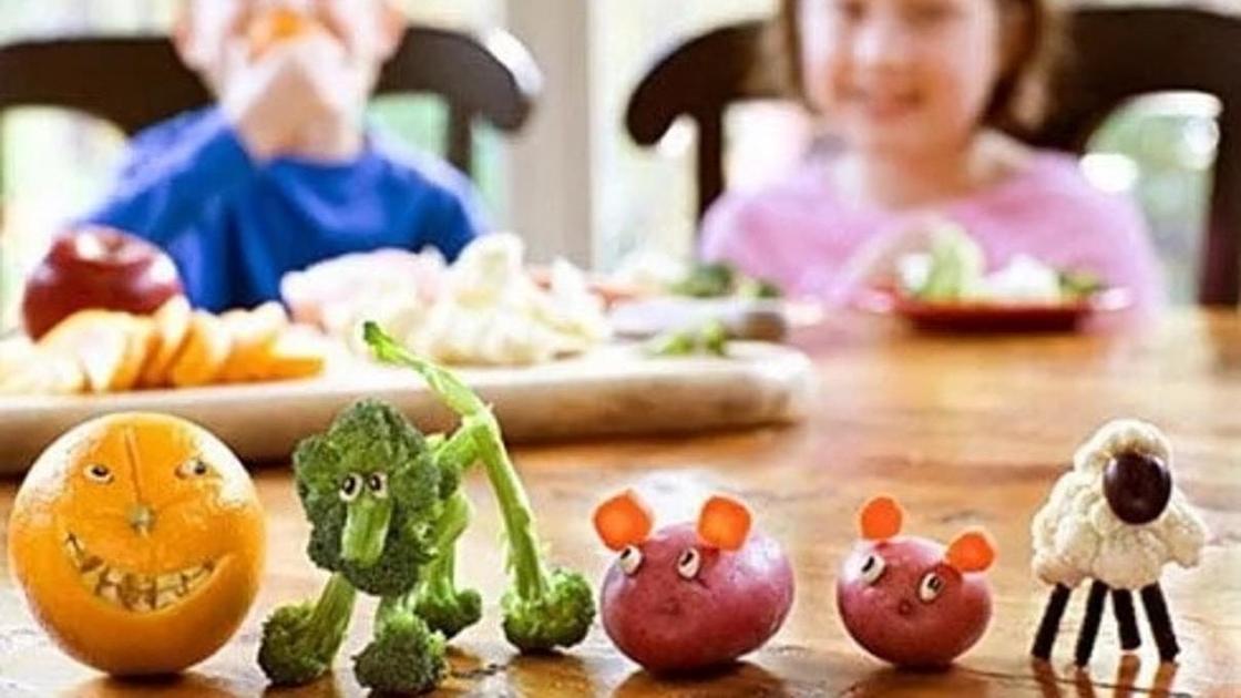 Поделки из овощей и фруктов Поделки из овощей и фруктов
