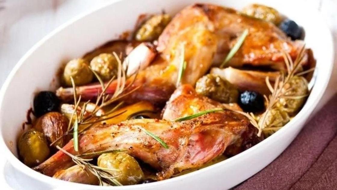 Как приготовить кролика в духовке с овощами Как приготовить кролика в духовке с овощами