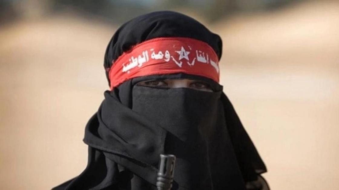 Шахидки смертницы террористки. 2 террористки. Мусульманка с автоматом. Diana jihad. Террористка пояс шахида.