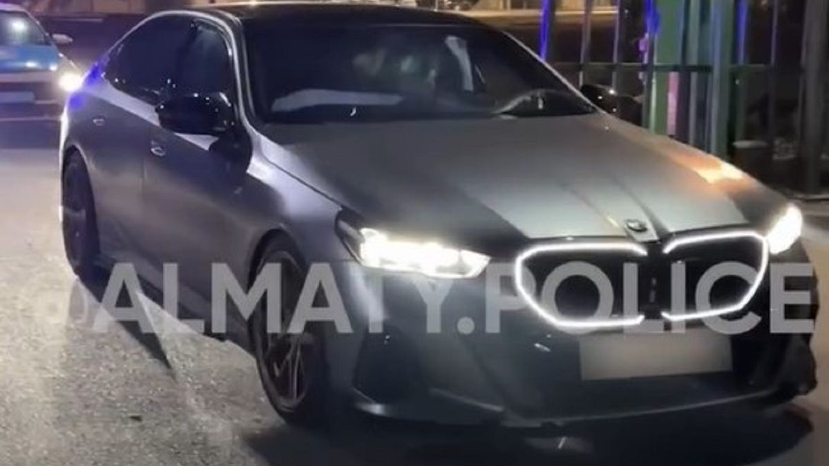 Автомобиль