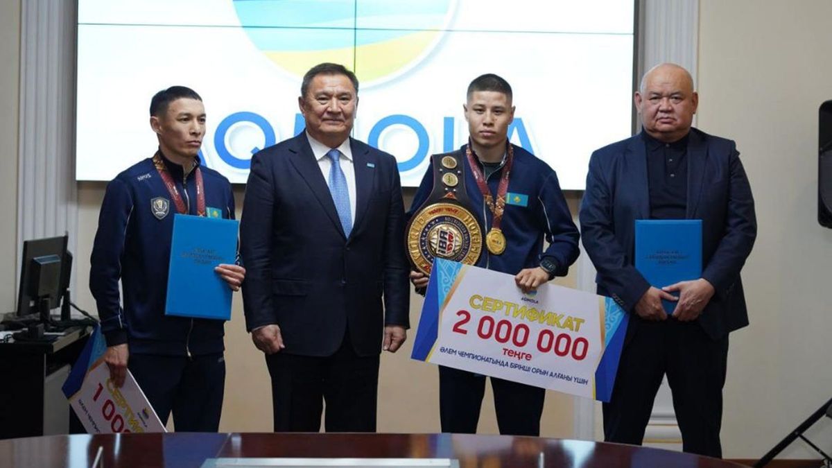 Боксшылармен кездесу