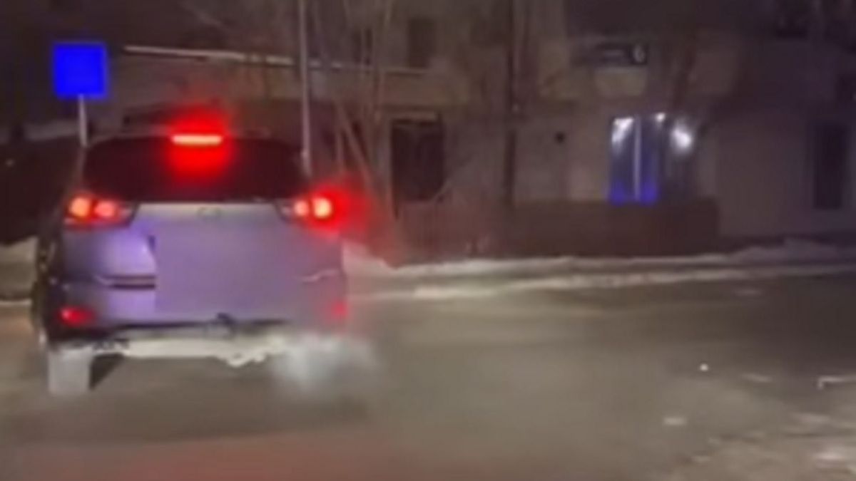 Lexus задержанного