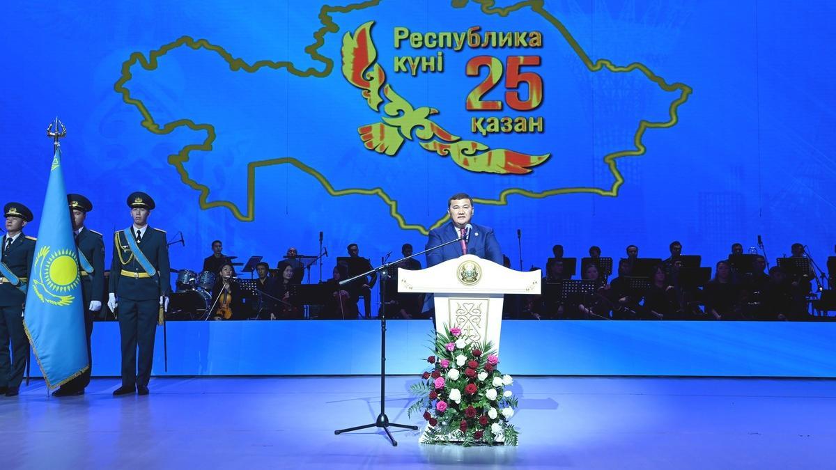Республика күніне арналған мерекелік іс-шара Республика күніне арналған мерекелік іс-шара