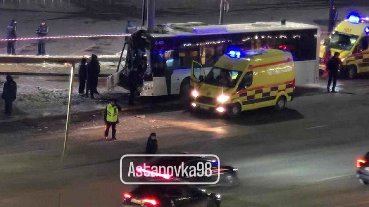 Авария с автобусом в Астане