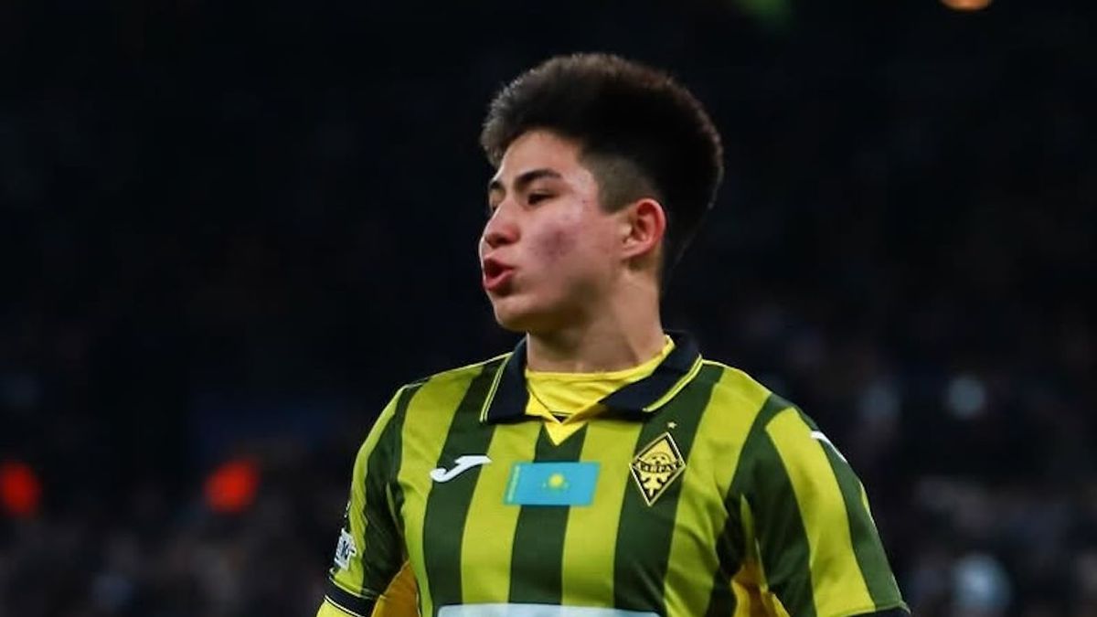 Казахстанский футболист Дастан Сатпаев