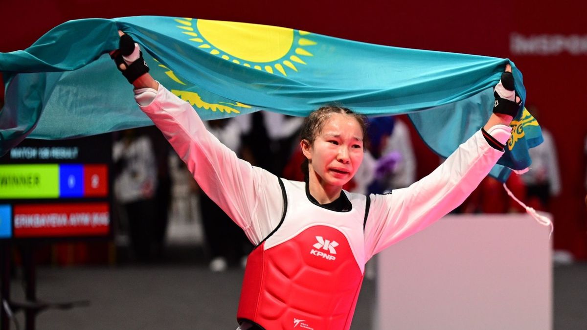 Казахстанская таеквондистка Айым Серикбаева