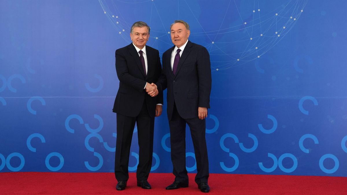 Нурсултан Назарбаев и Шавкат Мирзиеев