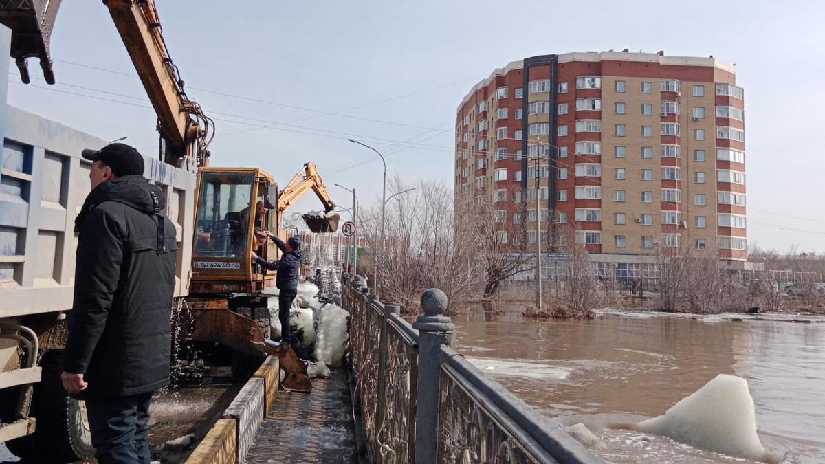 Повышенный уровень воды в реке Кокшетау