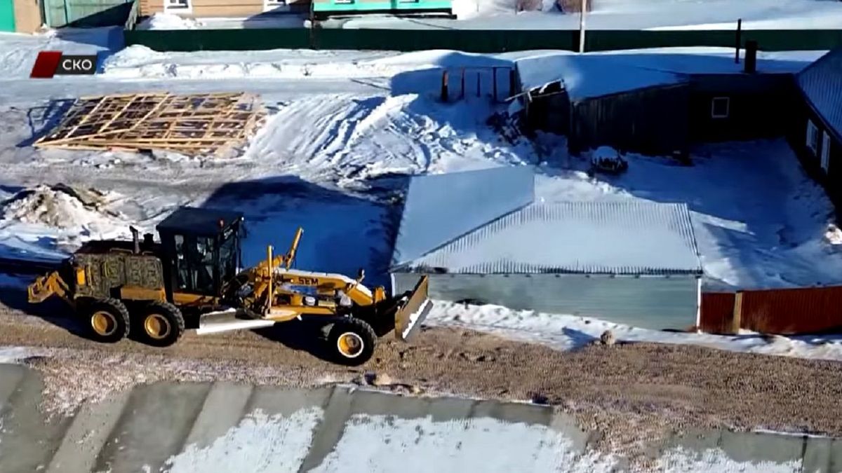 Строительная техника в селе