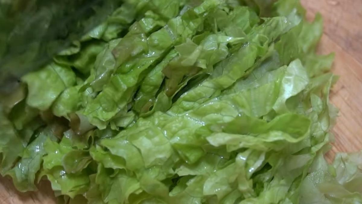 Нарезка салата