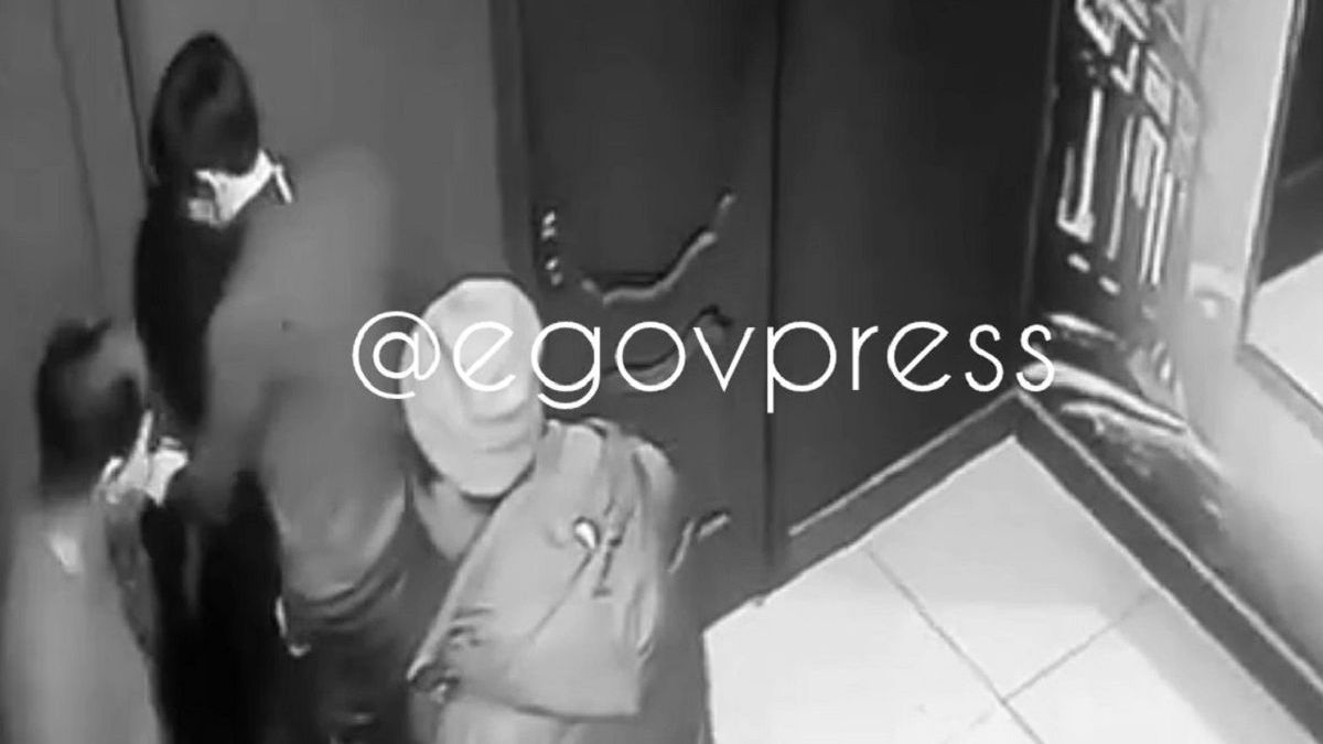 Мужчины в заведении