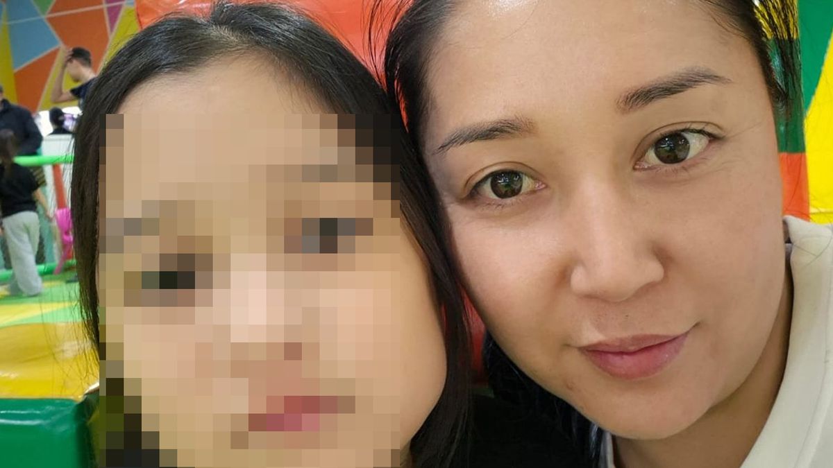 Алиша с мамой