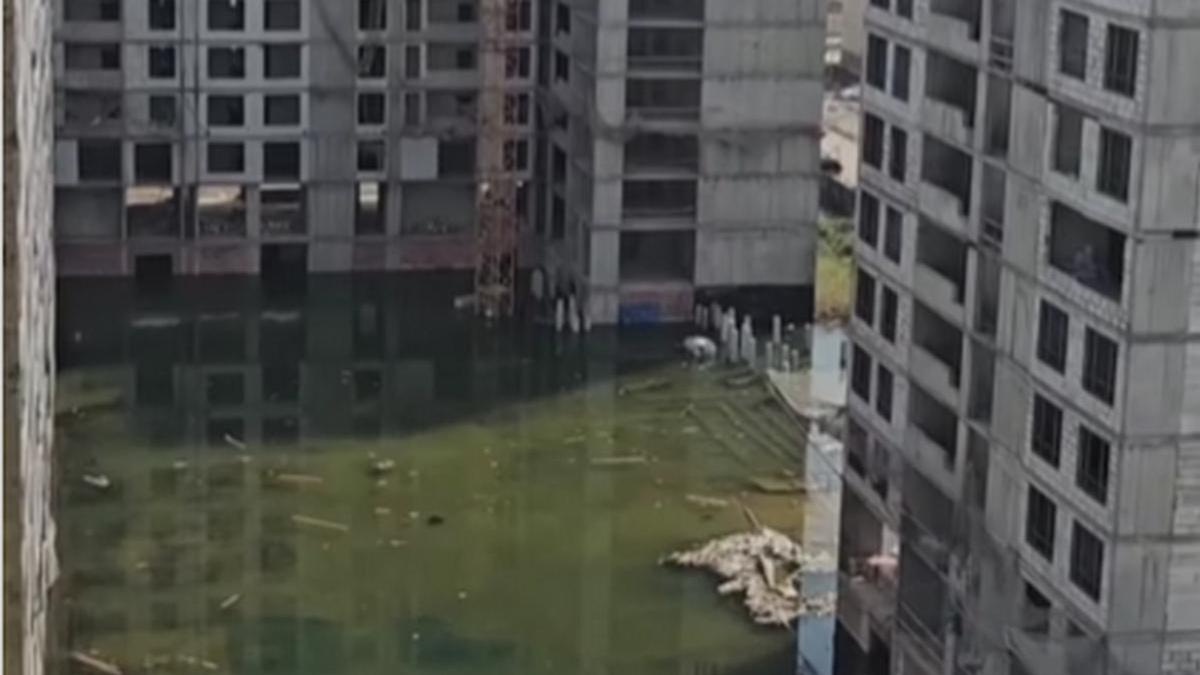 Затопленный двор ЖК Затопленный двор ЖК
