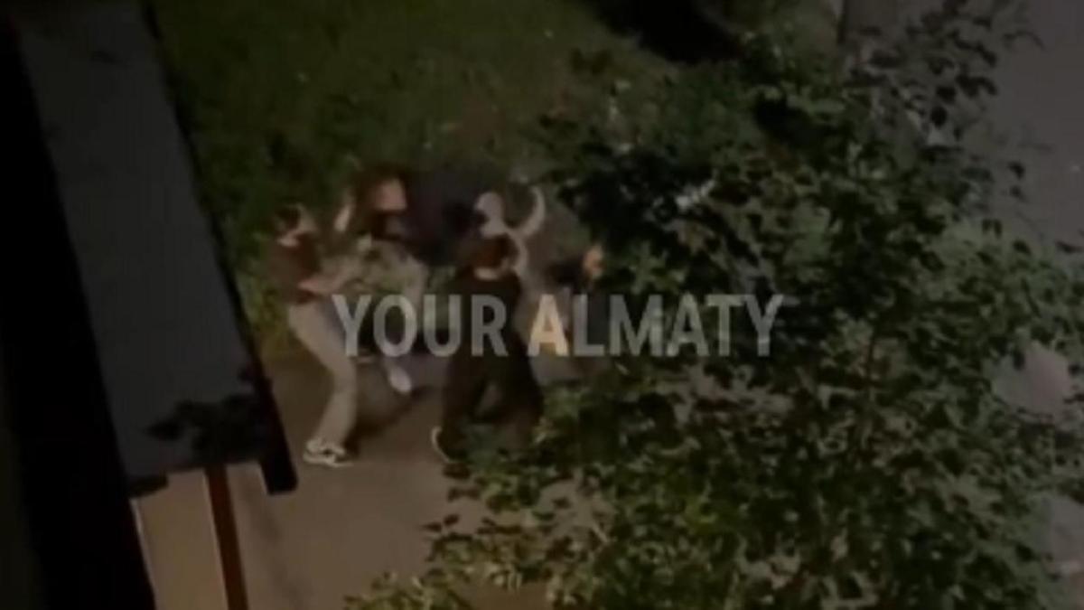 Драка в Алматы Драка в Алматы