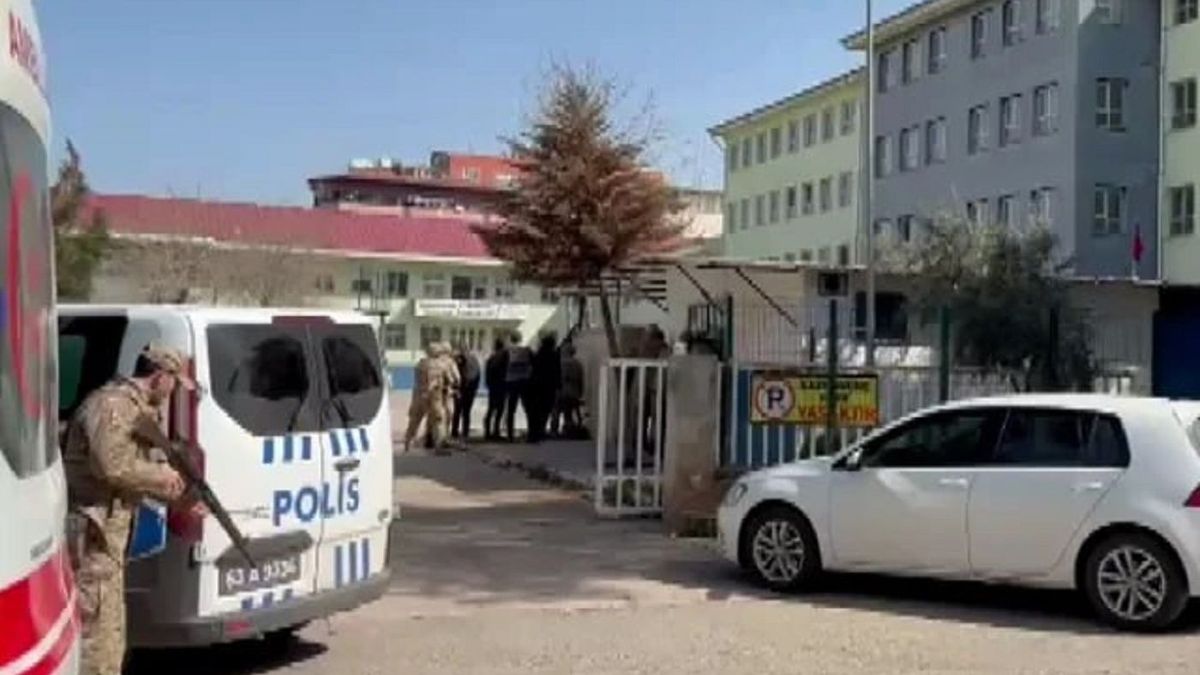 Нападение на школу в Турции