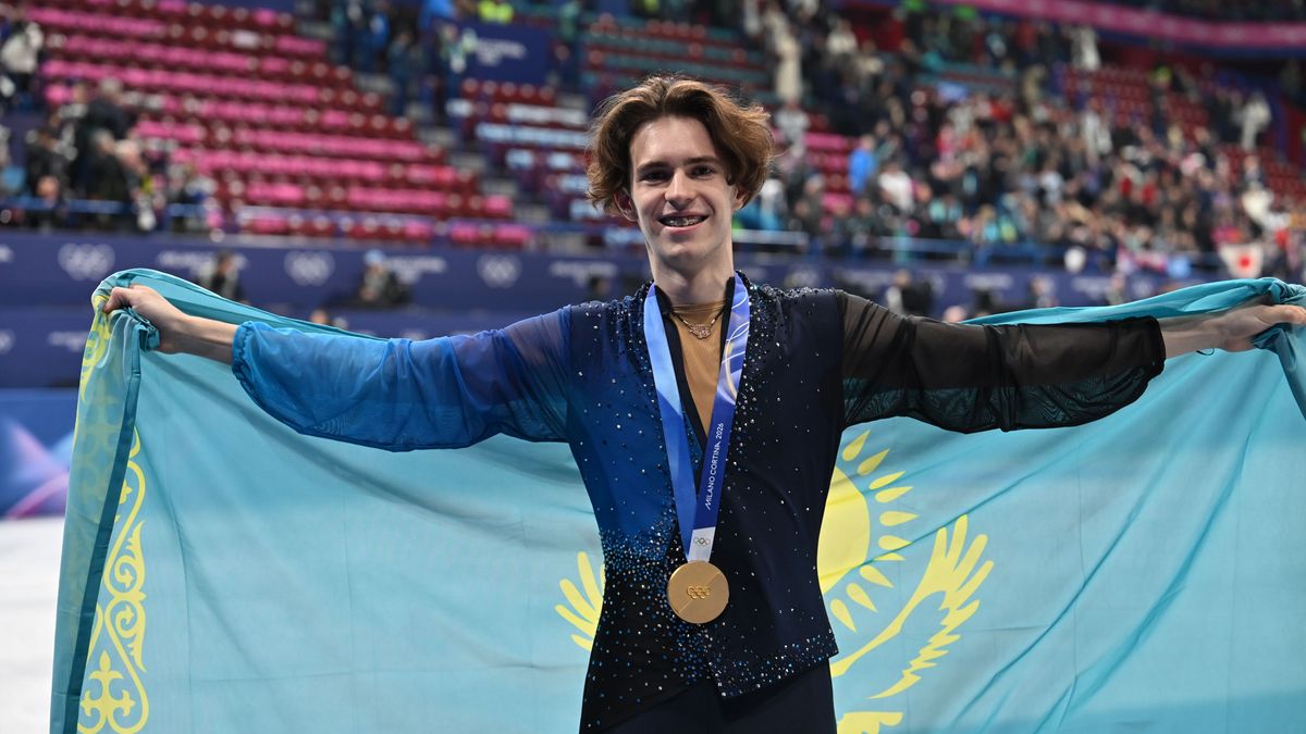 Казахстанский фигурист Михаил Шайдоров