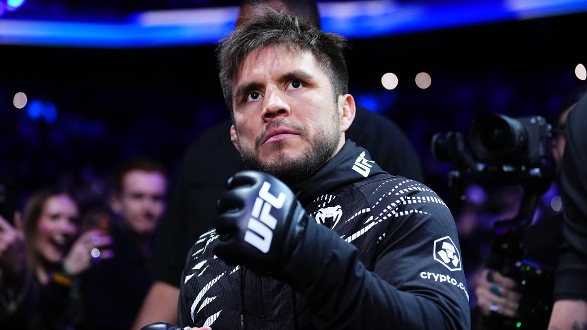 Американский боец ММА Генри Сехудо