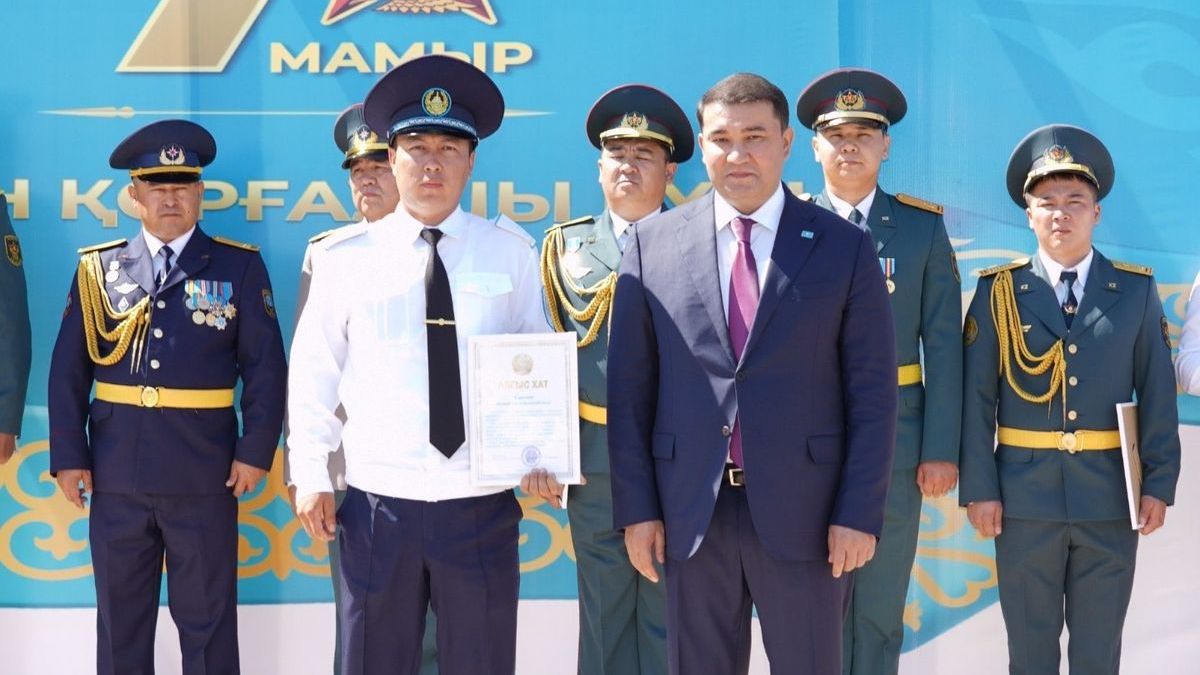 Участники торжественного мероприятия