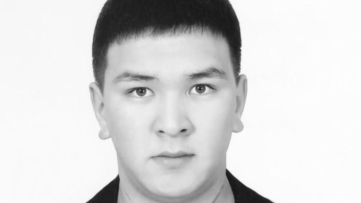 Полиция қызметкері Айдос Айдарханұлы Полиция қызметкері Айдос Айдарханұлы