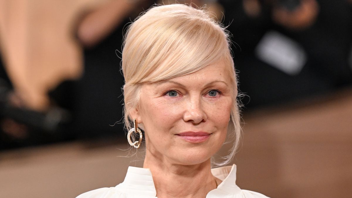 Памела Андерсон