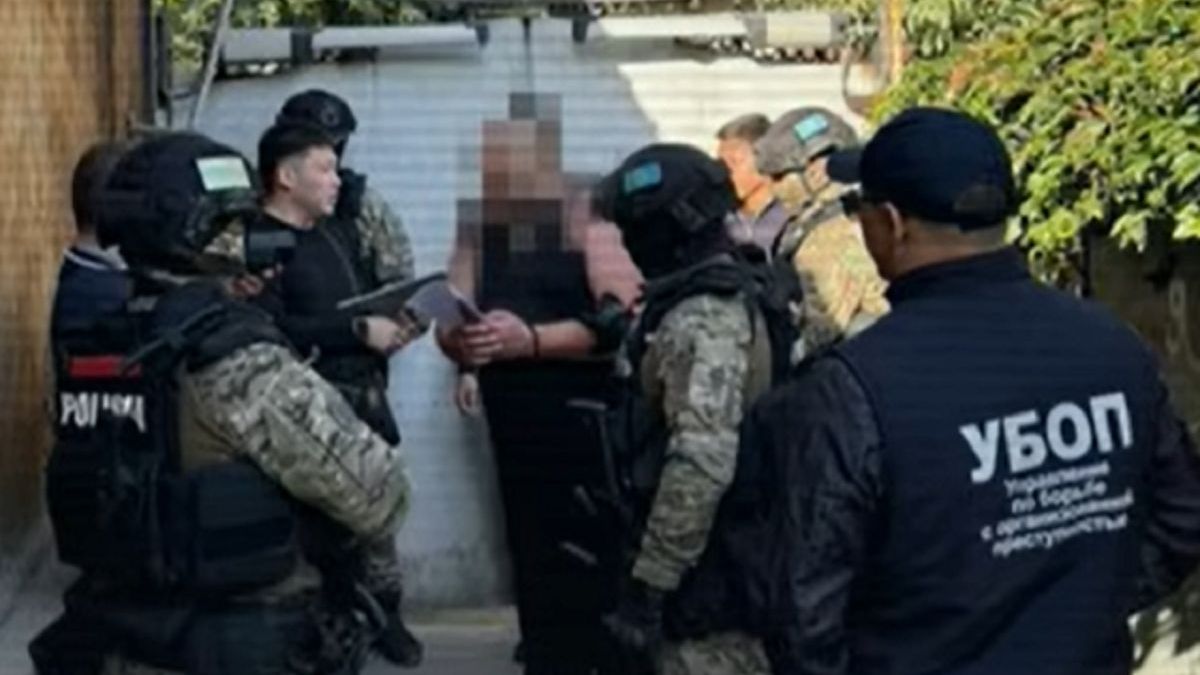 Задержание в Алматы