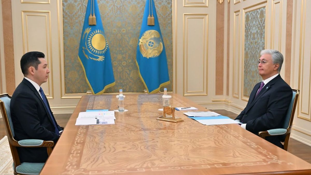 Токаев принял управляющего МФЦА Рената Бектурова